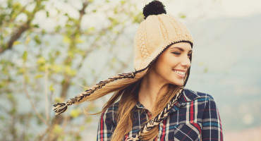 How to stylishly wear Hoodies and Sweatshirts